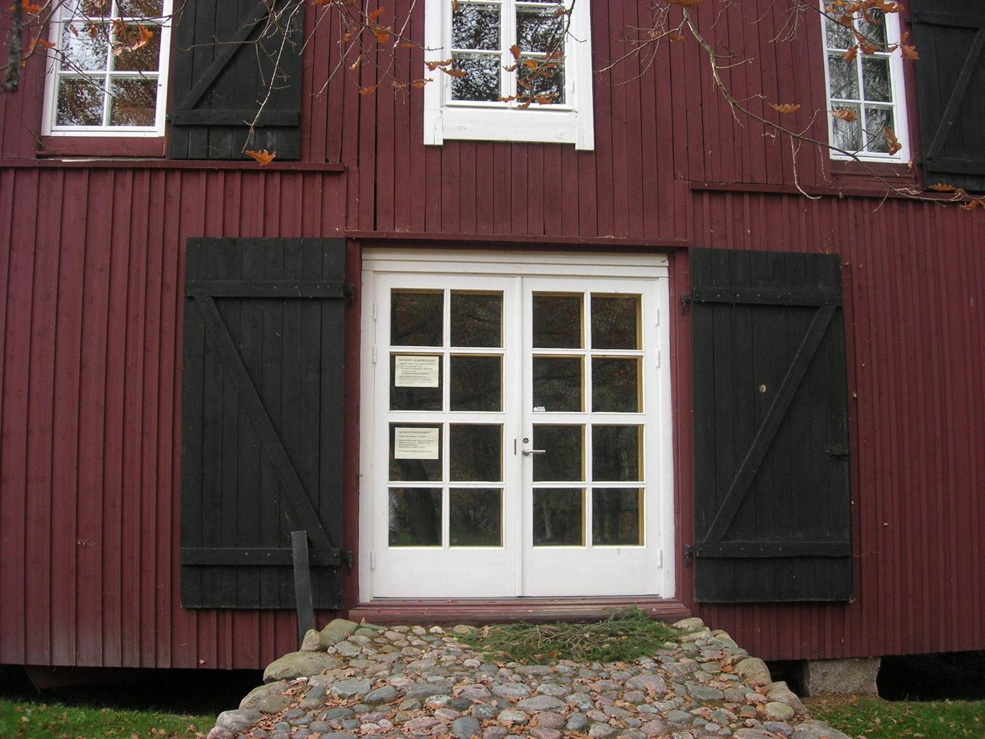 Portaan Nahkurinverstas * Porras